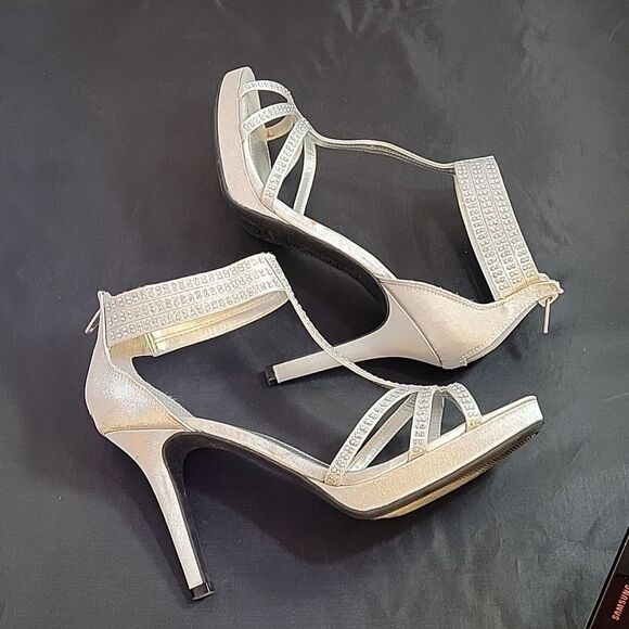 FIONI NIGHT WOMEN"S SATIN STILETTOS HEEL PEEP TOE PLASFORM  RHINESTONES SANDAL - Picture 12 of 16